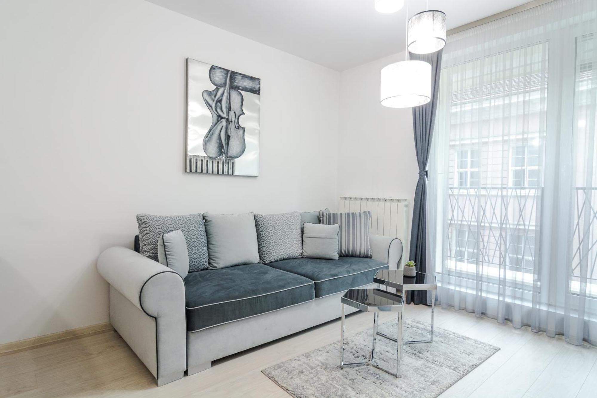 Paris Luxury Top Centre 2Bdr Apt W Work Desk And Wifi Near Nevsky Cathedral Sofia Exterior foto