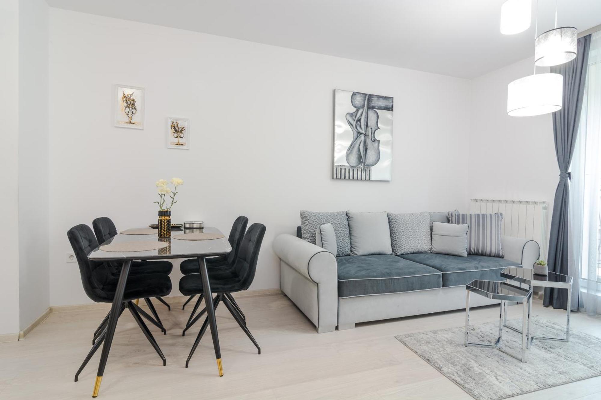 Paris Luxury Top Centre 2Bdr Apt W Work Desk And Wifi Near Nevsky Cathedral Sofia Exterior foto
